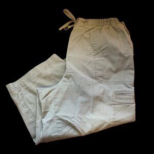 Army Green Cargo Capri Pant